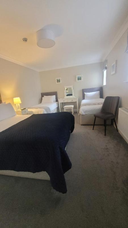 Triple Room image 1