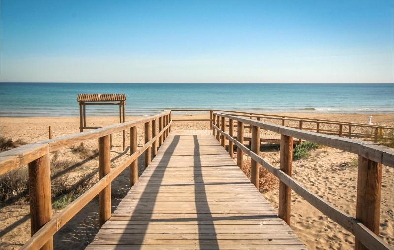 Awesome Home In Santa Pola With Wifi - image 22