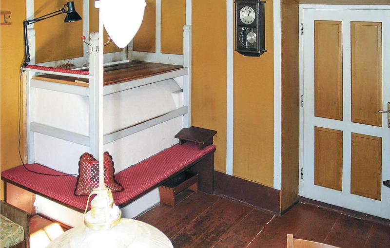 Three-Bedroom Holiday Home  image 4