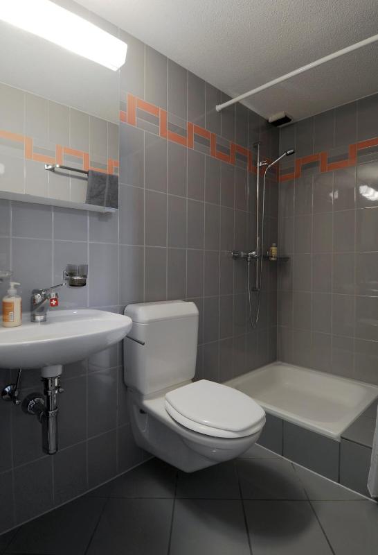 Deluxe Apartment with Balcony  image 3