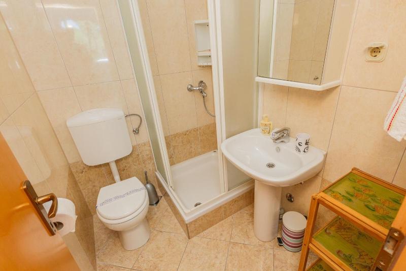 Seven-Bedroom Holiday Home image 2