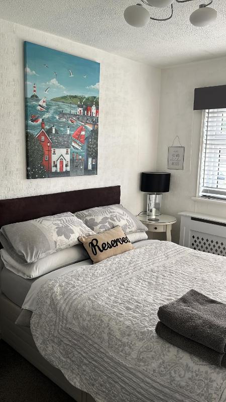 Double Room with Garden View image 3