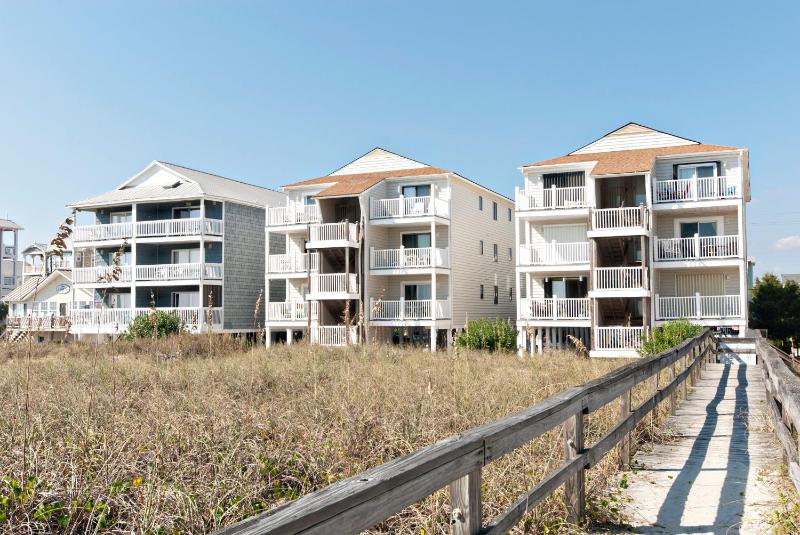 Madrid by Bryant Real Estate - image 15