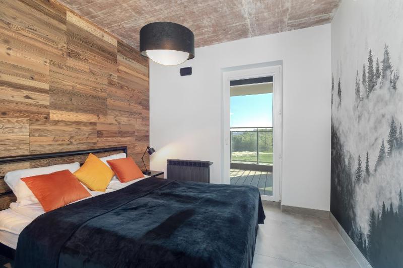 Elegant Apartments with Balcony in Rzeszów by Noclegi Renters - image 15