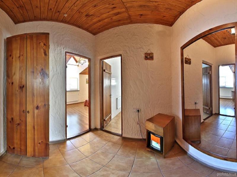 Deluxe Double Room with Bath image 2