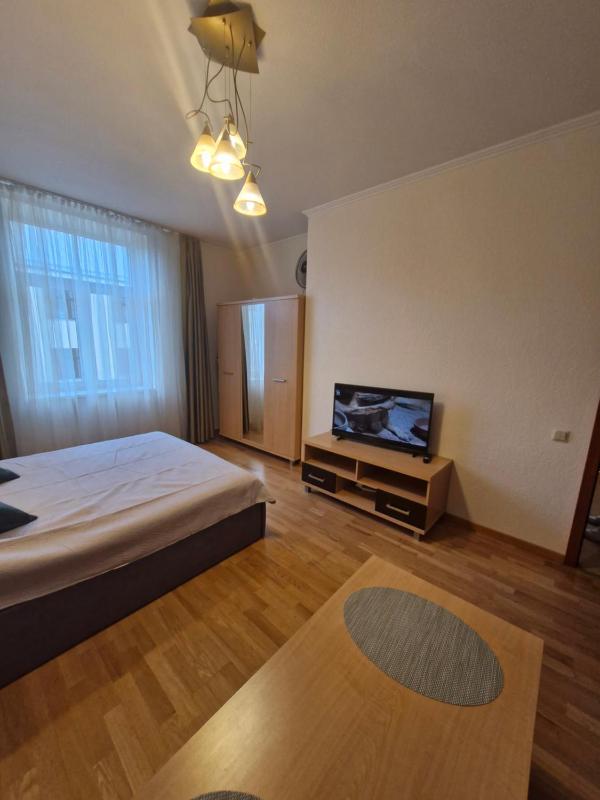 Standard Studio Apartment - Fourth Floor without Elevator image 4