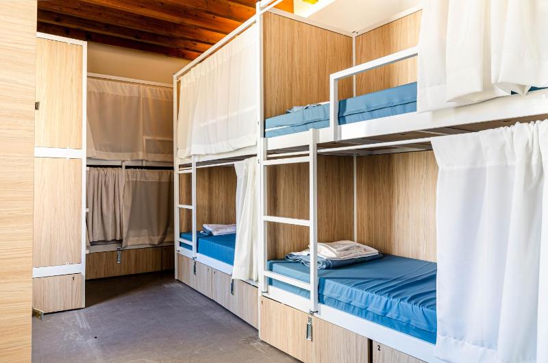 Bed in 10-Bed Mixed Dormitory Room image 1