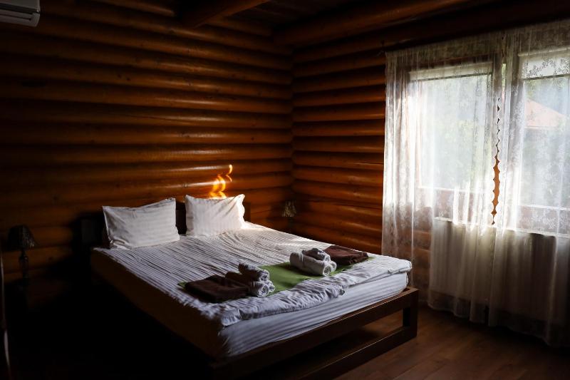 Double Room image 1