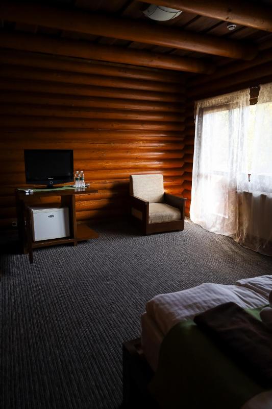 Double Room with Balcony (2 Adults + 1 Child) image 1