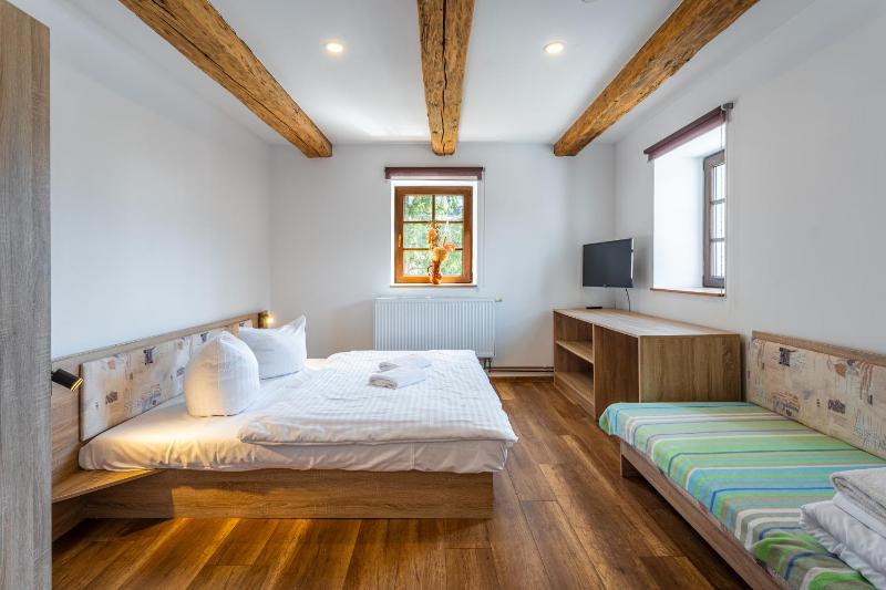 Standard Apartment image 1