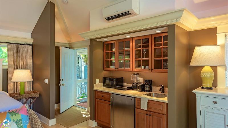 Darling of Duval by Last Key Realty - image 6