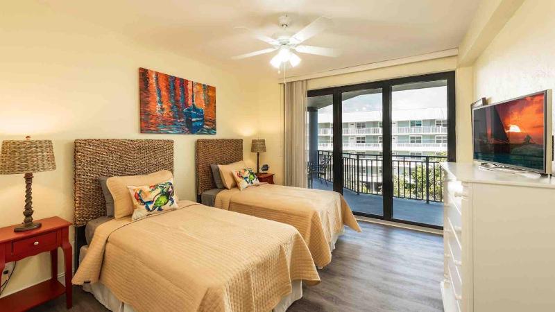 Driftwood Dreams by Last Key Realty - image 46