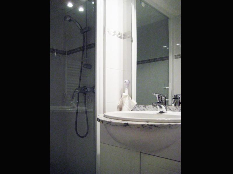 Superior Apartment image 4