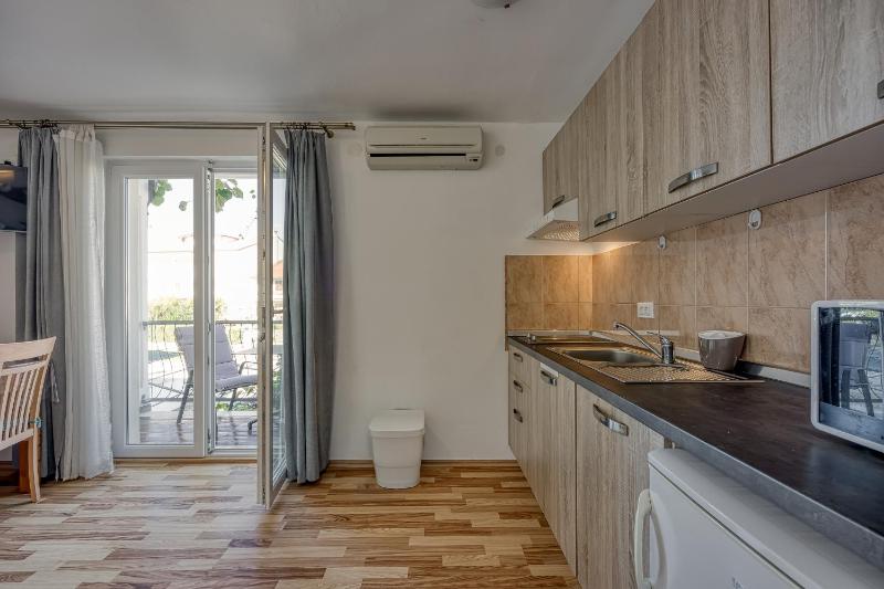Apartments Orbanić - image 37