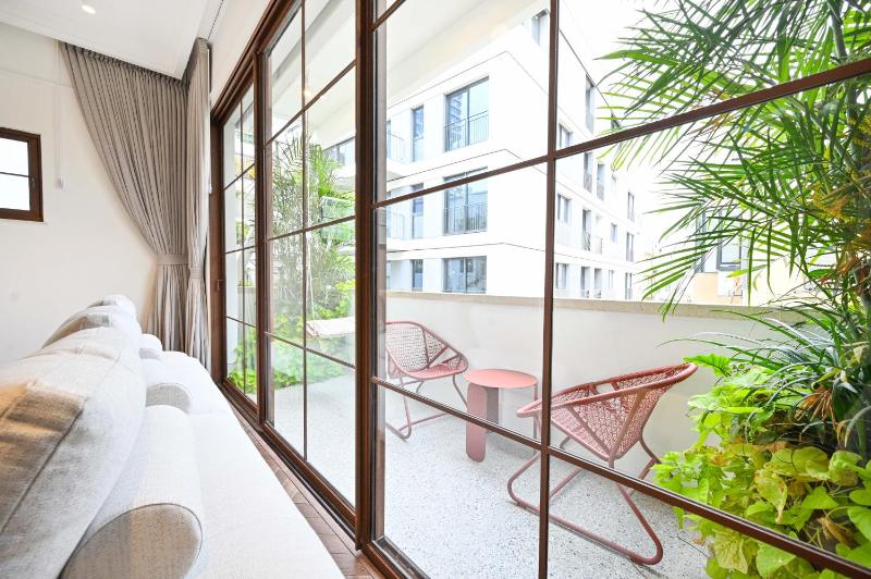 Charming 1BR Dizengoff by HolyGuest - image 12