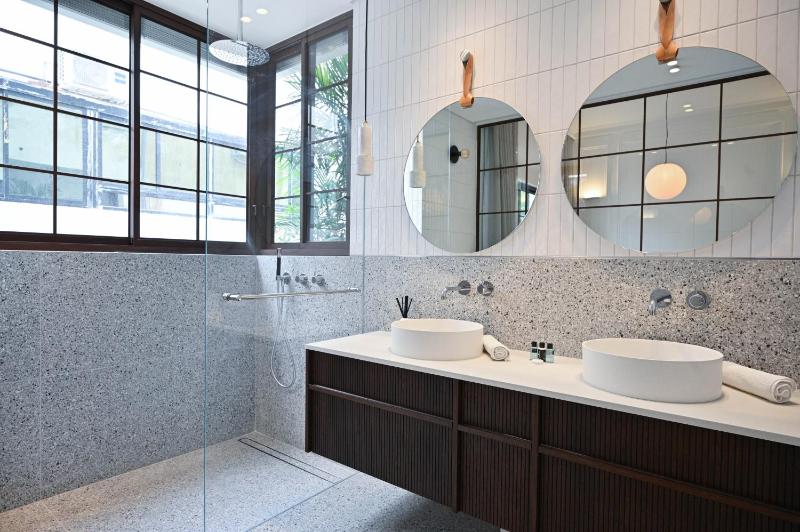 Charming 1BR Dizengoff by HolyGuest - image 16