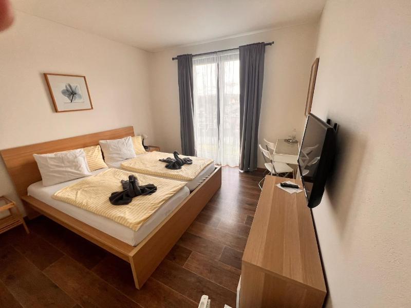 Deluxe Double Room with Castle View image 1