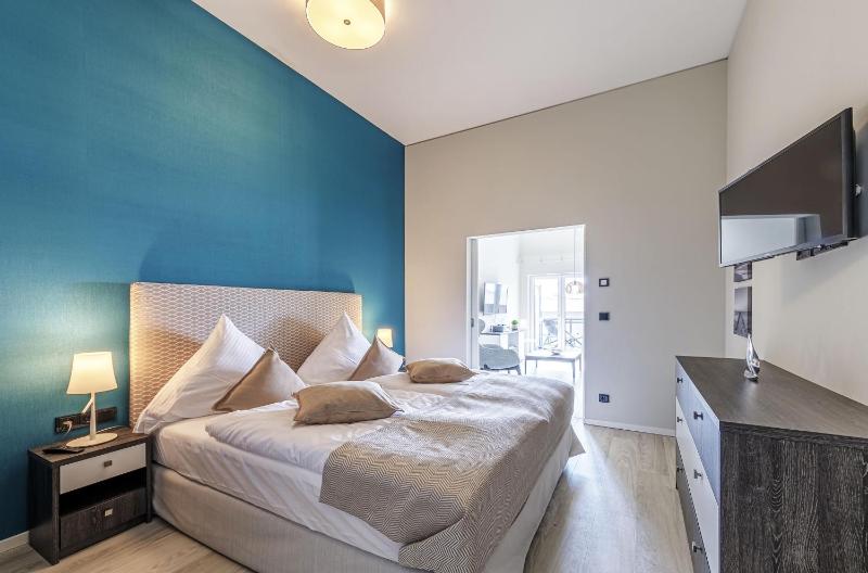 Ostseedomizil - 5 Sterne Ferienwohnung Ihr Rückzugsort zwischen Ostsee und Bodden - image 1