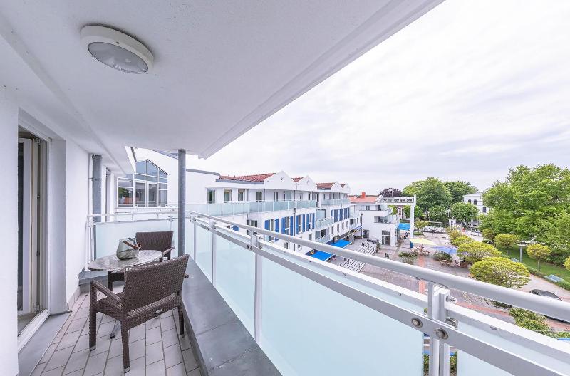 Meeresblau - mit Balkon zur Meerseite - image 14