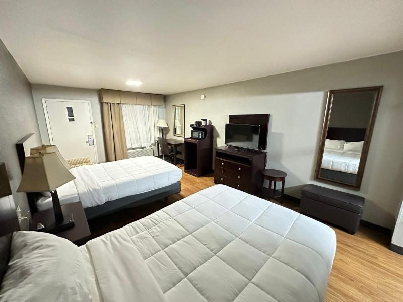 Double Room with Two Double Beds - Non-Smoking image 1