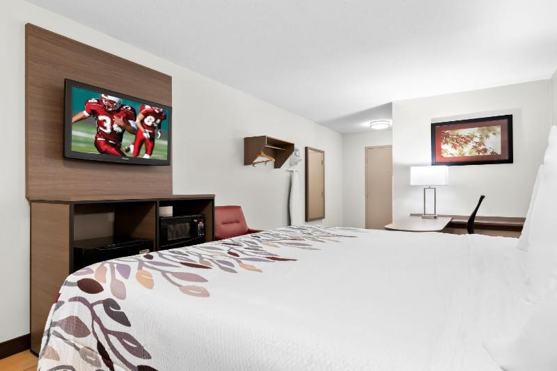Superior King Room Smoke Free image 4