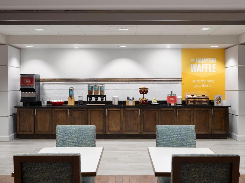 Hampton Inn Houston-Near the Galleria - image 27