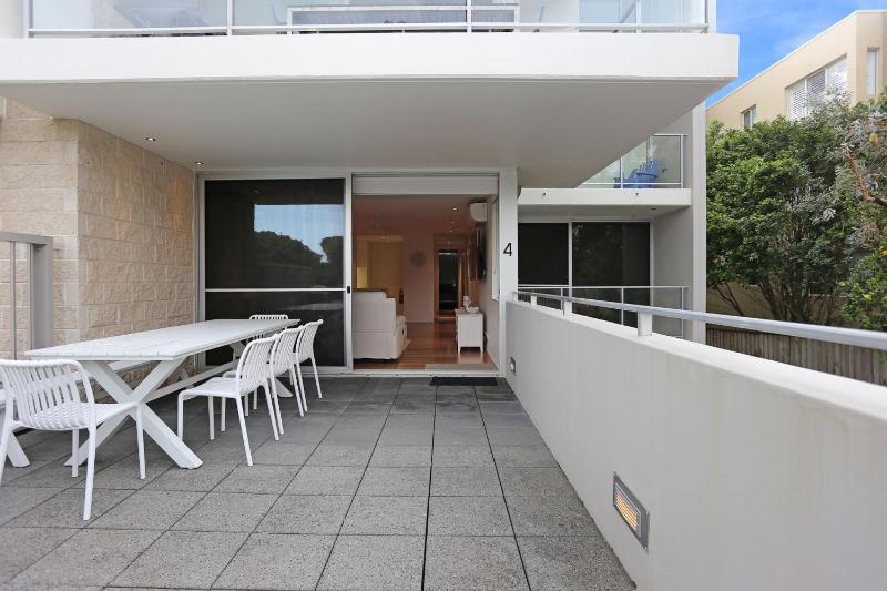 Beachfront on Bennetts Beaches Apartment 4 - image 12