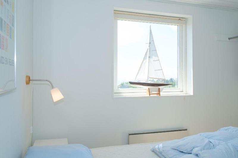 Beautiful Home In Ebeltoft With 3 Bedrooms Sauna And Internet - image 3