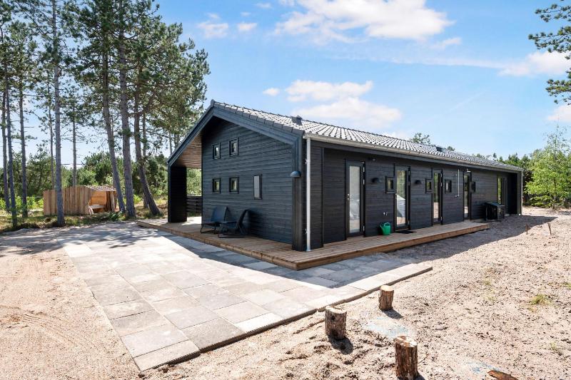 Awesome Home In Ebeltoft With 3 Bedrooms And Wifi - image 5