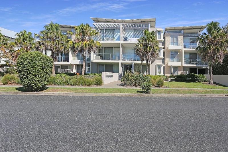 Beachfront on Bennetts Beaches Apartment 4 - image 19