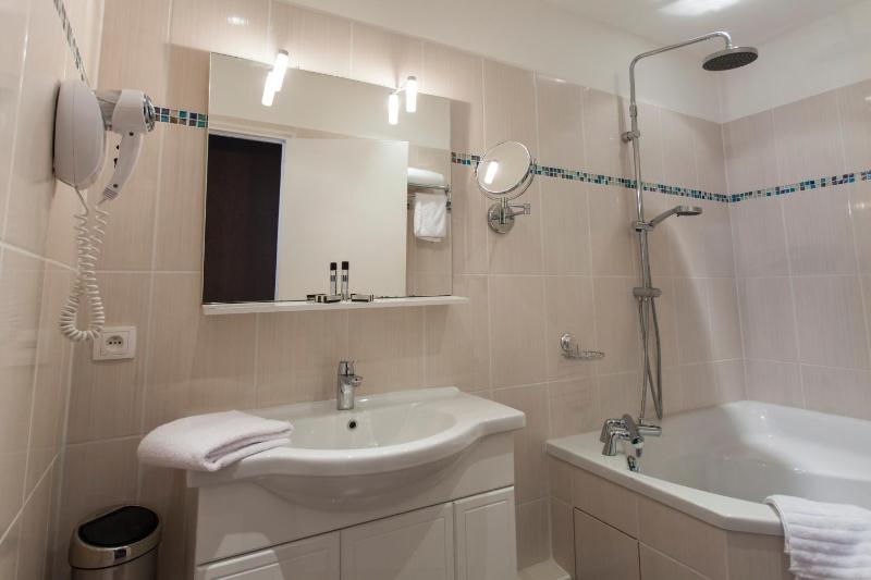 Junior Suite image 2