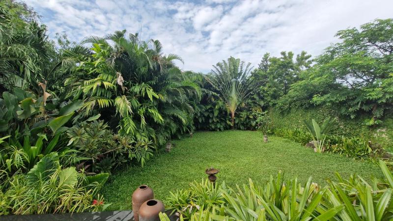 IVY VILLA - image 6