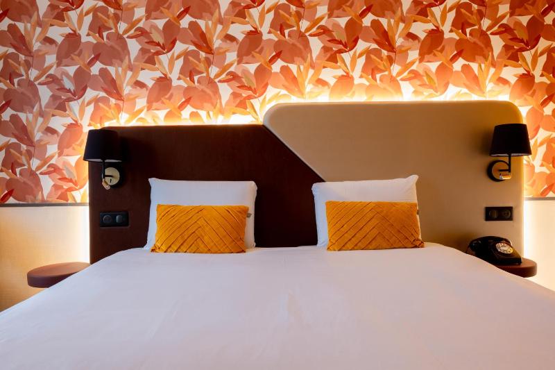 Superior Room - 1 Double Bed image 4