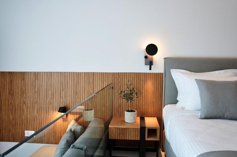 Double Sea View Room image 3