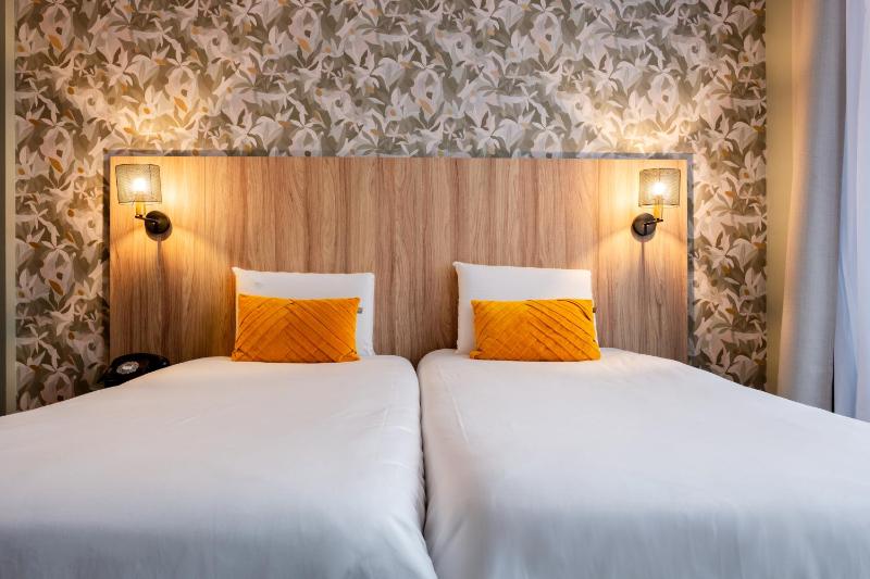 Superior Room - 2 Single Beds image 2