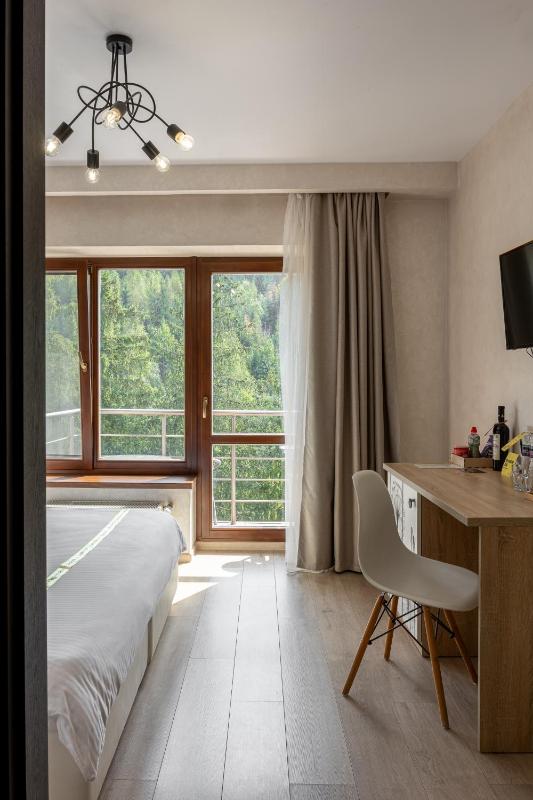 Double Room image 1
