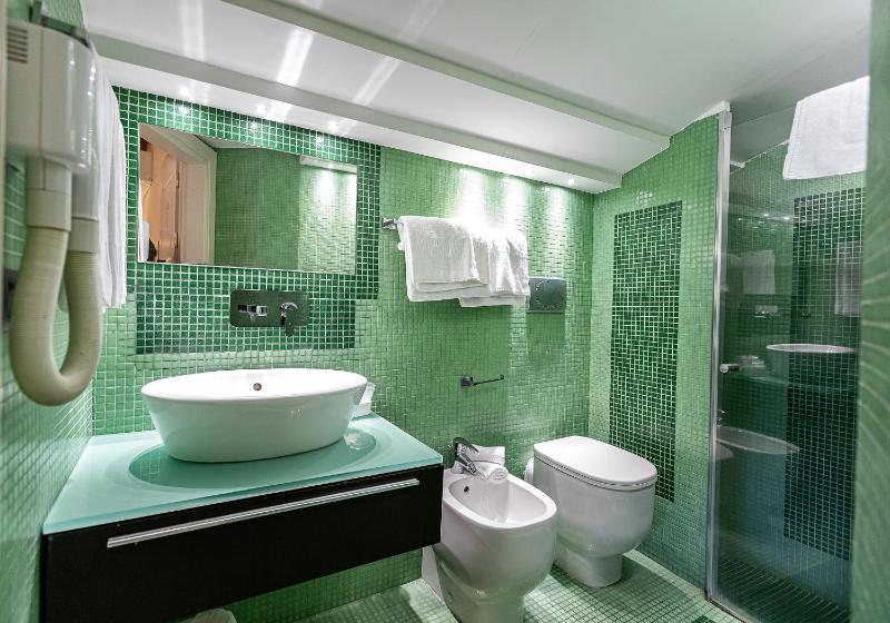 Blurooms - image 8