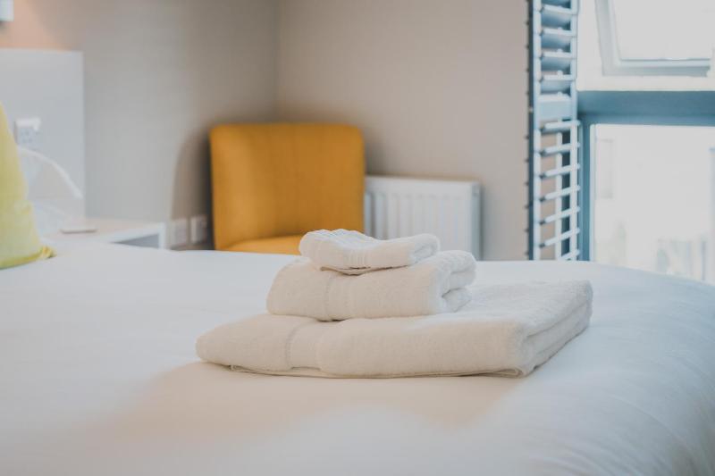 King Room image 1