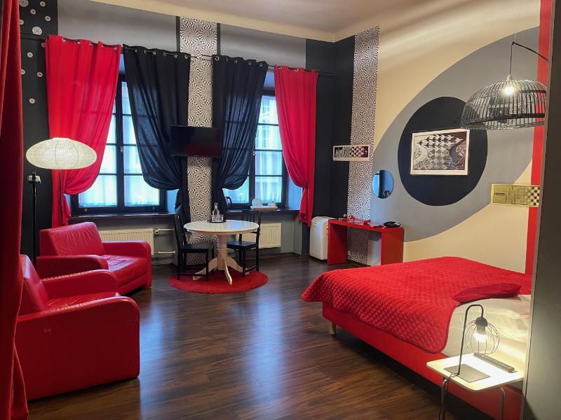 Deluxe Double Room image 4