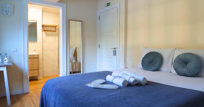 Art 4 You Carcavelos Suites - image 17