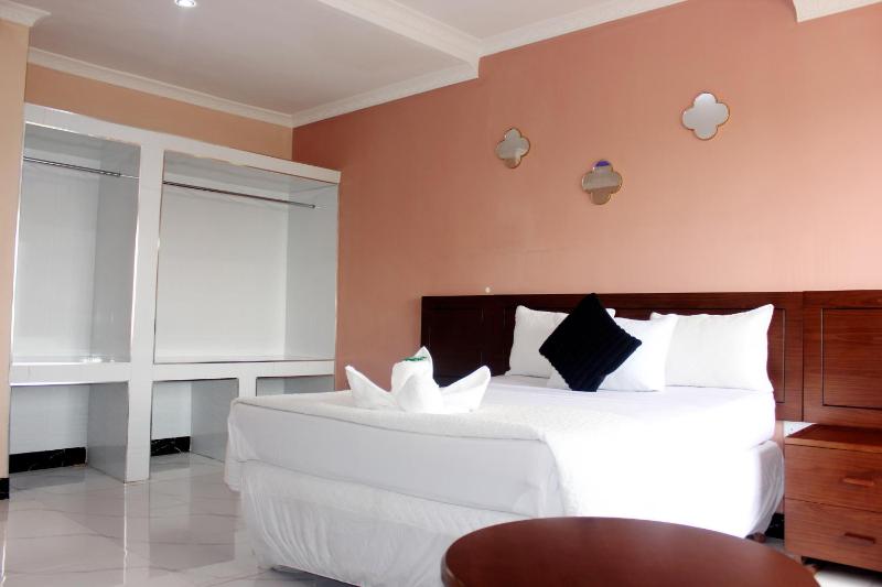 Fatmols Hotels - image 4