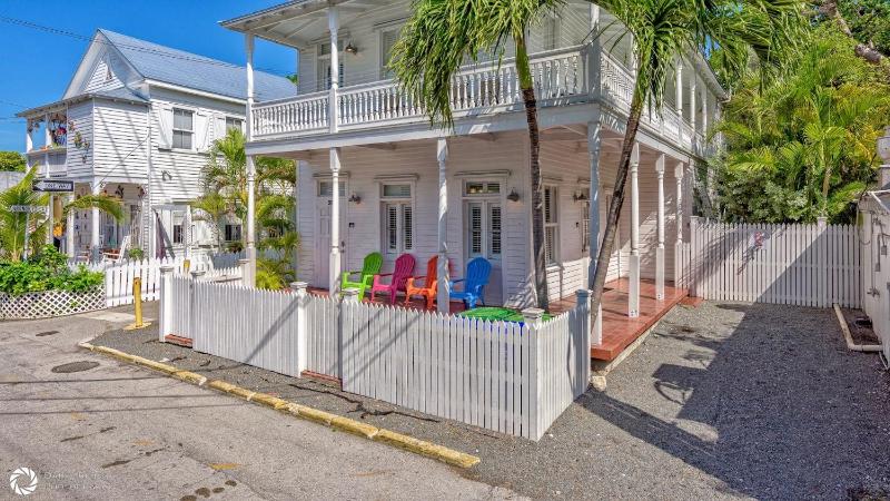 Sweet Home Angelita by Last Key Realty - image 1