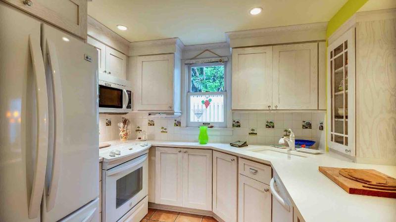 Sea Captains Haven by Last Key Realty - image 16