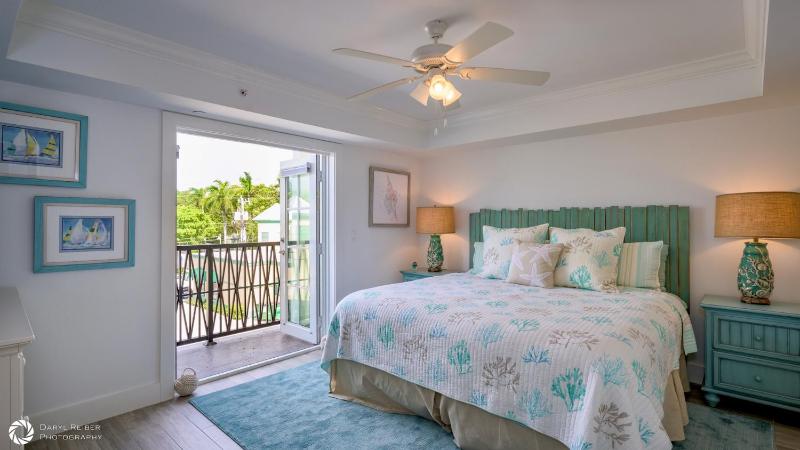 Seaport Sensation by Last Key Realty - image 3