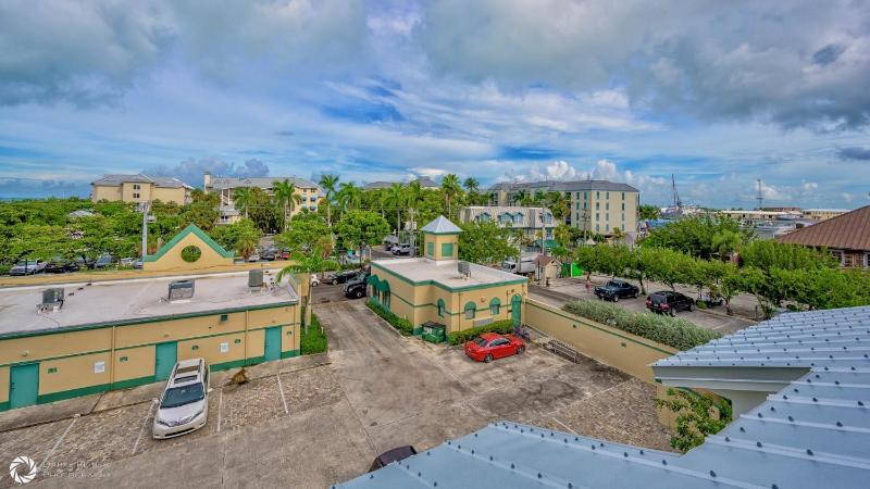Seaport Sensation by Last Key Realty - image 11