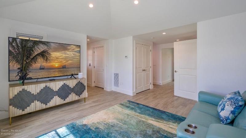 Seaport Sensation by Last Key Realty - image 47