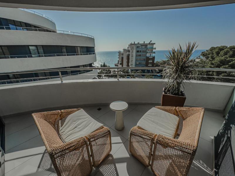 Zins Luxury Rooms - image 14