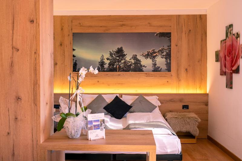 Quadruple Room image 1