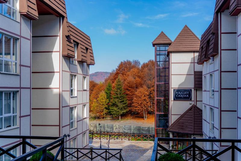 Apartman Kopaonik u Kraljevim Čardacima - image 5