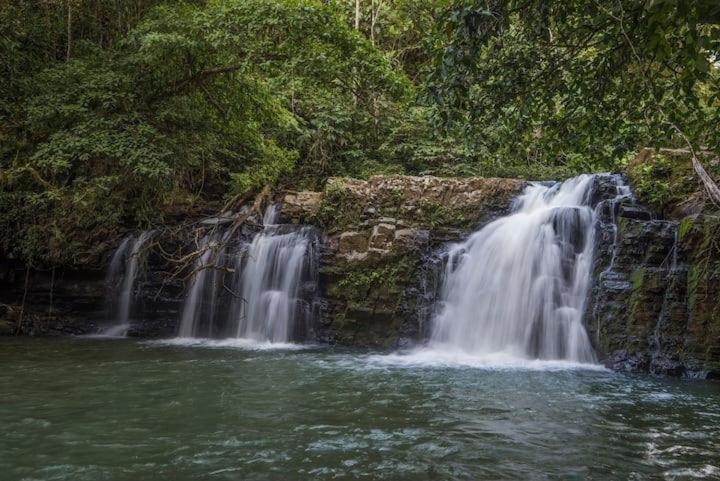 Casa Solaz Waterfall Lodge for 8 | Finca Anjalá - image 16